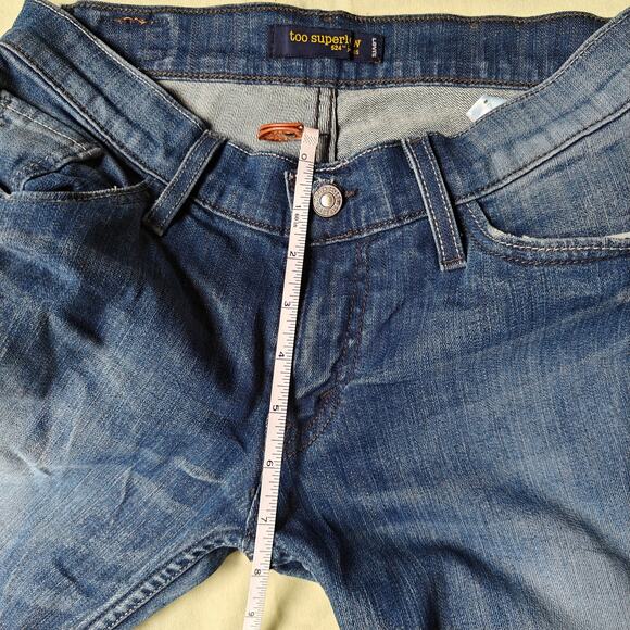 Levi’s Too Superlow Bootcut Jeans Women’s Size 24 Blue Medium Wash Denim - Picture 5 of 7
